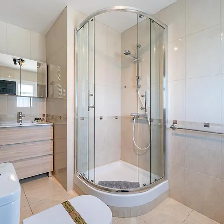 797 - Con Piscina, Jacuzzi Y Hermosas Бенальмадена